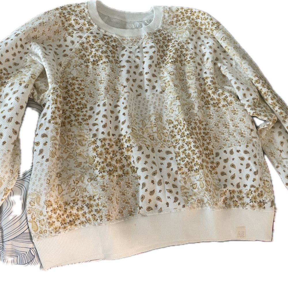 American Eagle crew sweatshirt